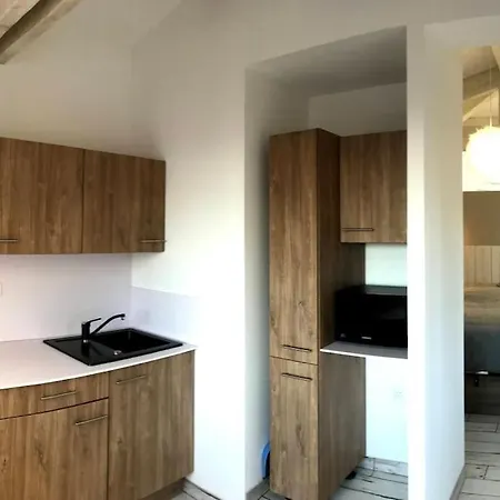 Joli F1 En Bordure D'ajaccio Ajaccio (Corsica)